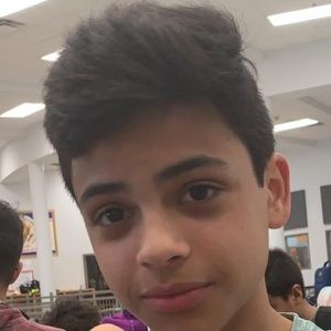 Meet your Posher, Tomas